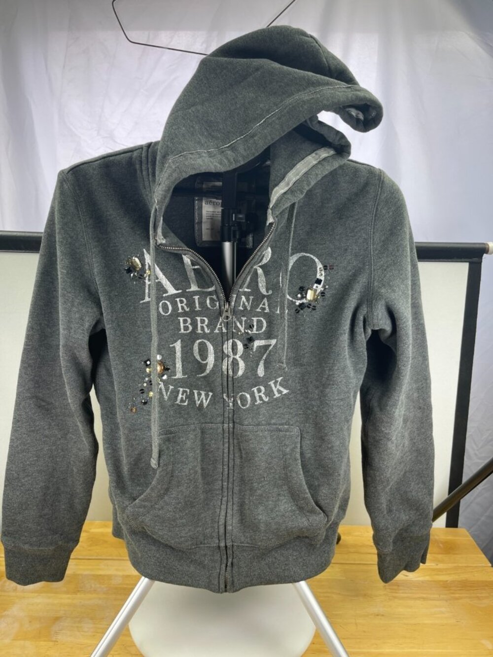 Aeropostale Gray Full Zip Hoodie Womens Large Embellished Graphic Sweatshirt